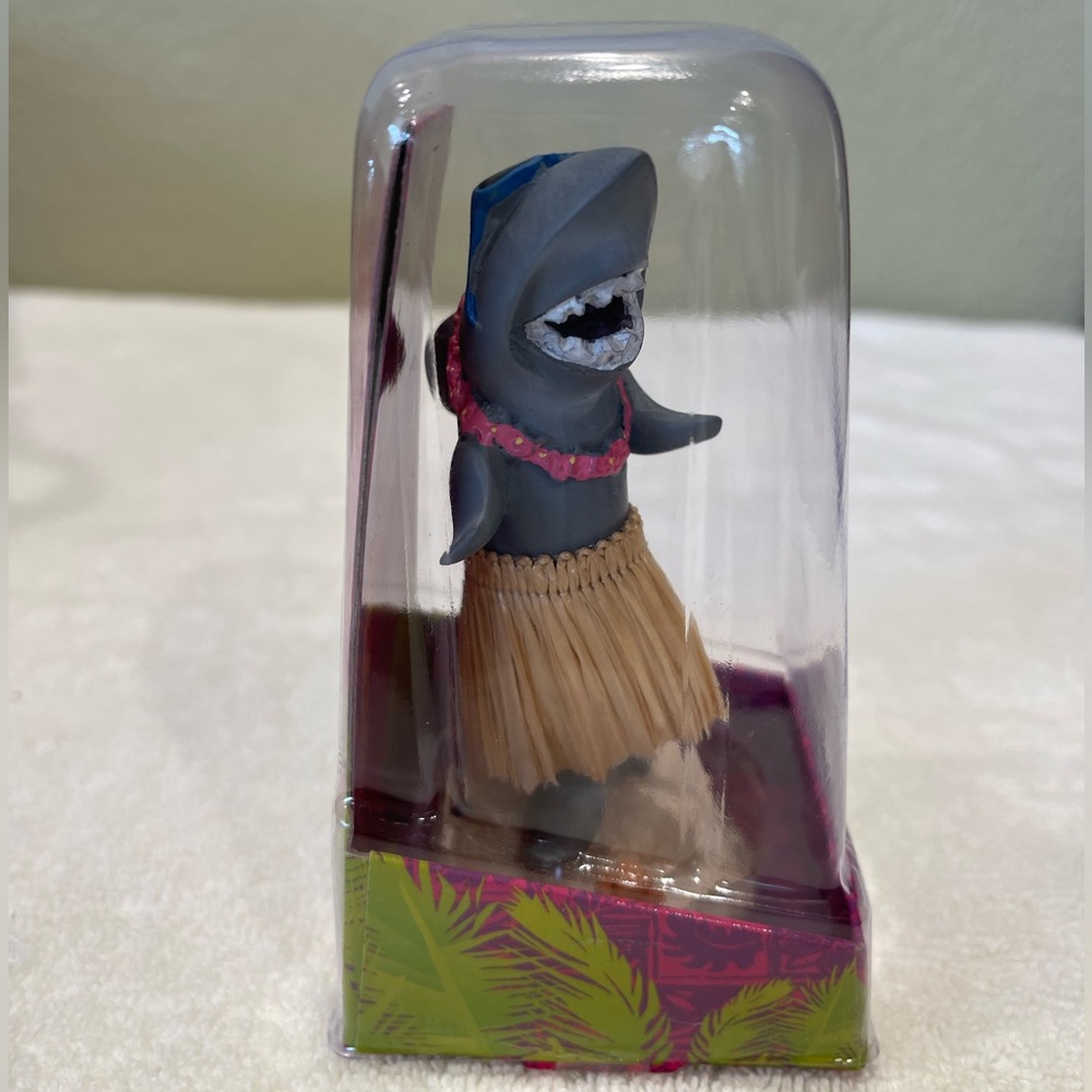 Dashboard Hula Shark Doll Figurine - Gray with Tan Grass Skirt - NWT